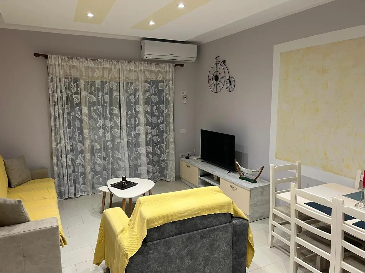 Lusina Apartament Sarandë