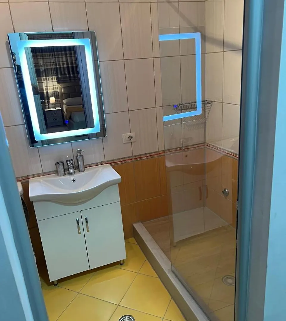 Lusina Apartament Sarandë 0*,  Albanien